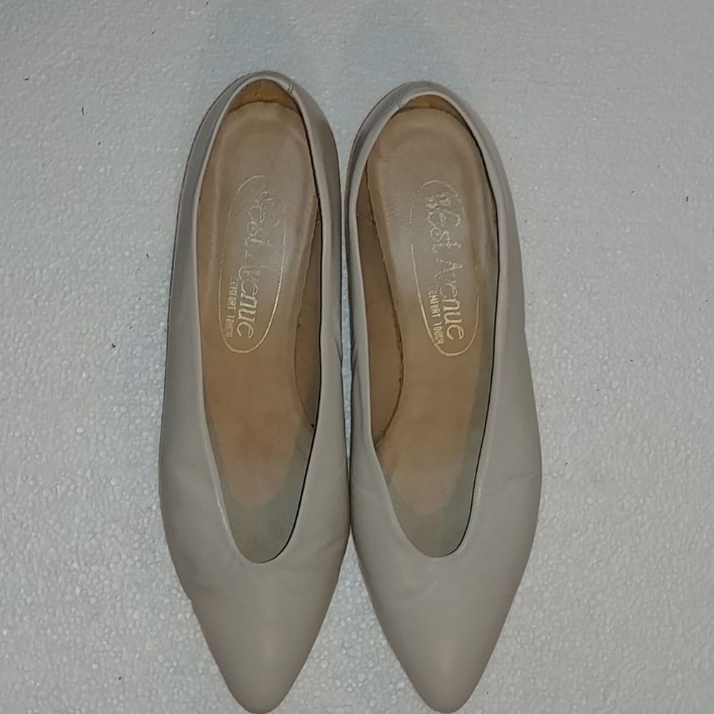 West Avenue short heels